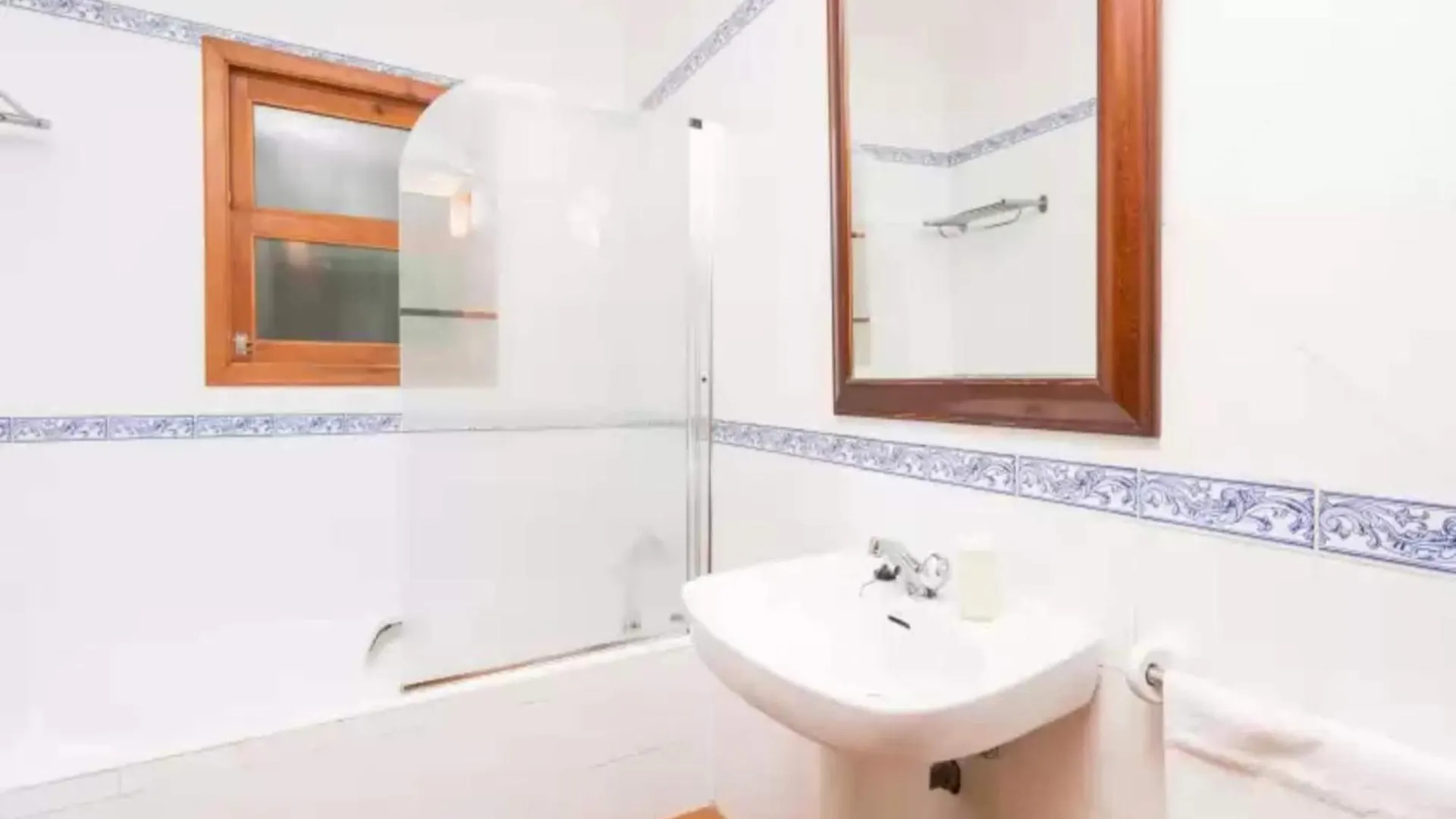 Villa With Children Friendly Lawn Area Inca  Inca (Mallorca)